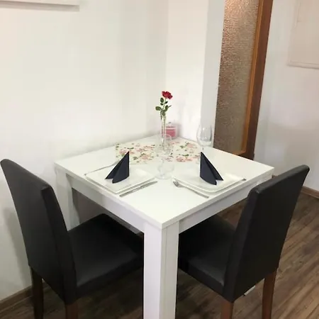 Koch Lägenhet Marburg